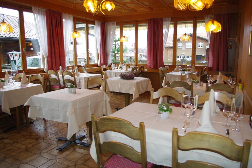 Hotel Adler Зигрисвил Екстериор снимка
